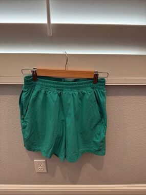 Lululemon Pacer Breaker 7” shorts